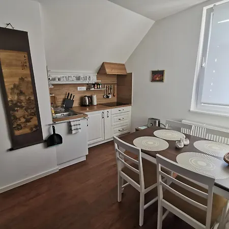 Hadam's Apartment *